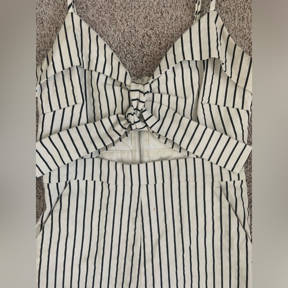 Jumper - Picture 3 of 4